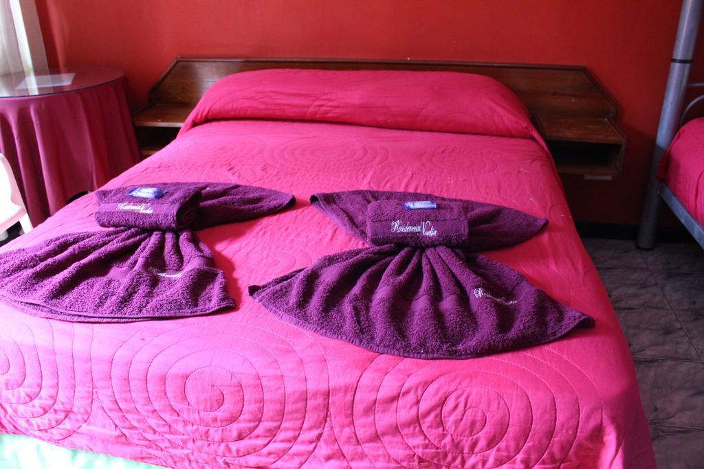 Residencial Noelia Hostel Puerto Iguazú Buitenkant foto