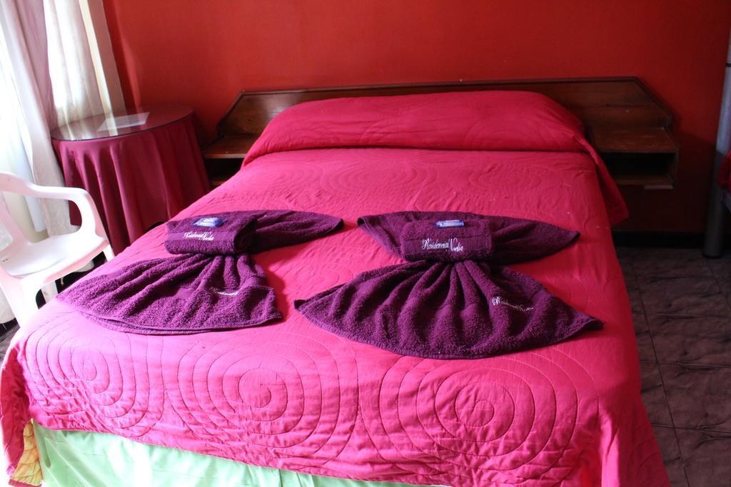 Residencial Noelia Hostel Puerto Iguazú Buitenkant foto