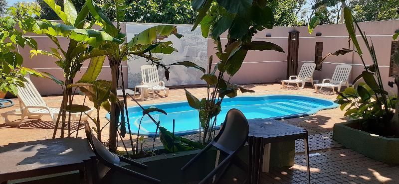 Residencial Noelia Hostel Puerto Iguazú Buitenkant foto