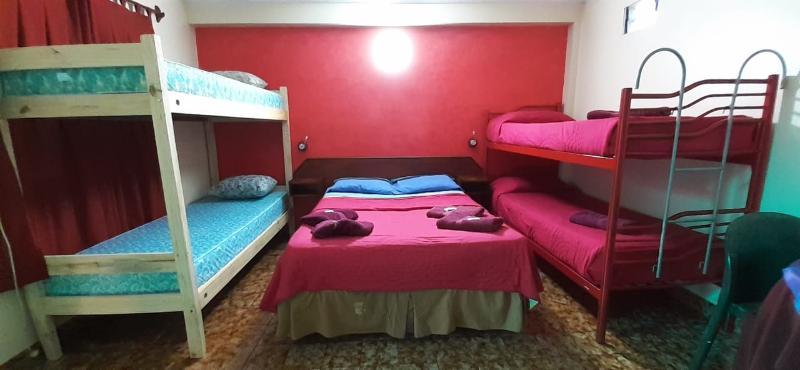 Residencial Noelia Hostel Puerto Iguazú Buitenkant foto
