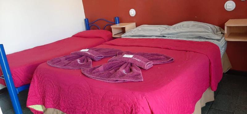 Residencial Noelia Hostel Puerto Iguazú Buitenkant foto